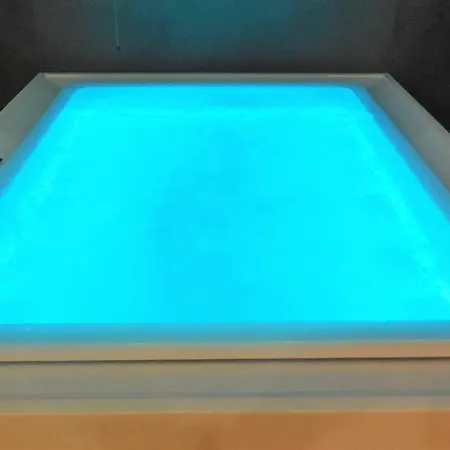 Marechiaro فندق 4*