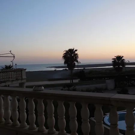 Marechiaro Hotel