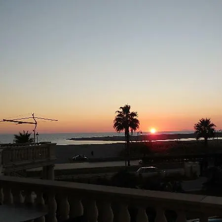 Marechiaro Hotel Gizzeria