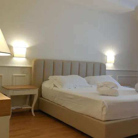 Hotel Marechiaro Gizzeria