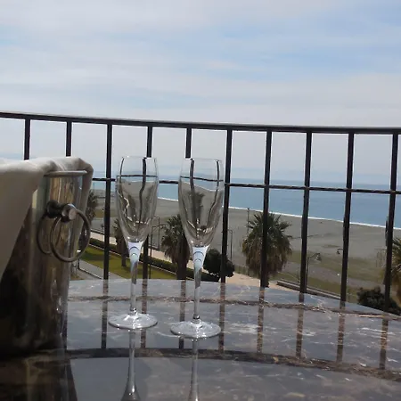 Marechiaro Hotel Gizzeria