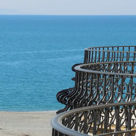 Marechiaro 4* Gizzeria