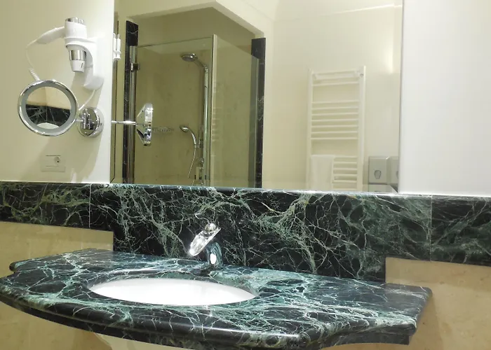 Marechiaro Hotel Gizzeria